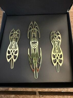 AVEDA Gold Decorative Hair Clips Set of 3